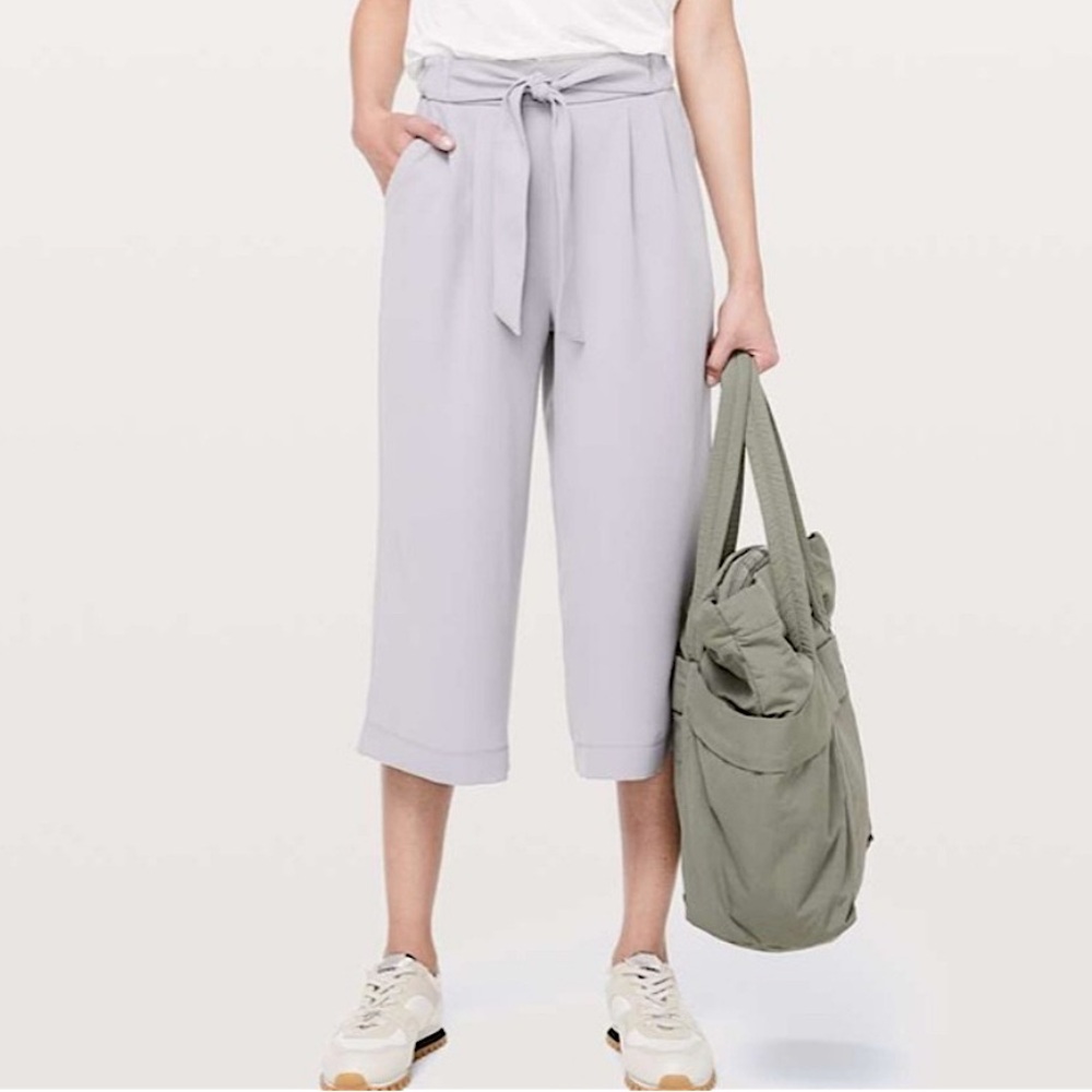 Lululemon Noir Crop Tie‎ Waist Pant Silverscreen 2